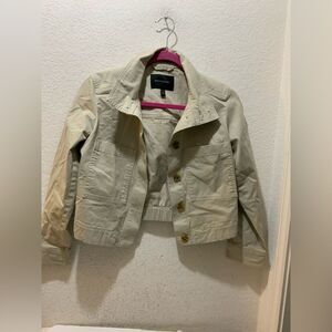 Banana Republic Factory women’s XXS twill utility jacket in natural stone.